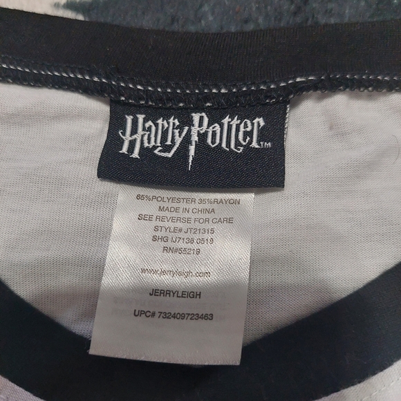 Never worn Harry Potter junior's tee Size XL - Picture 5 of 6